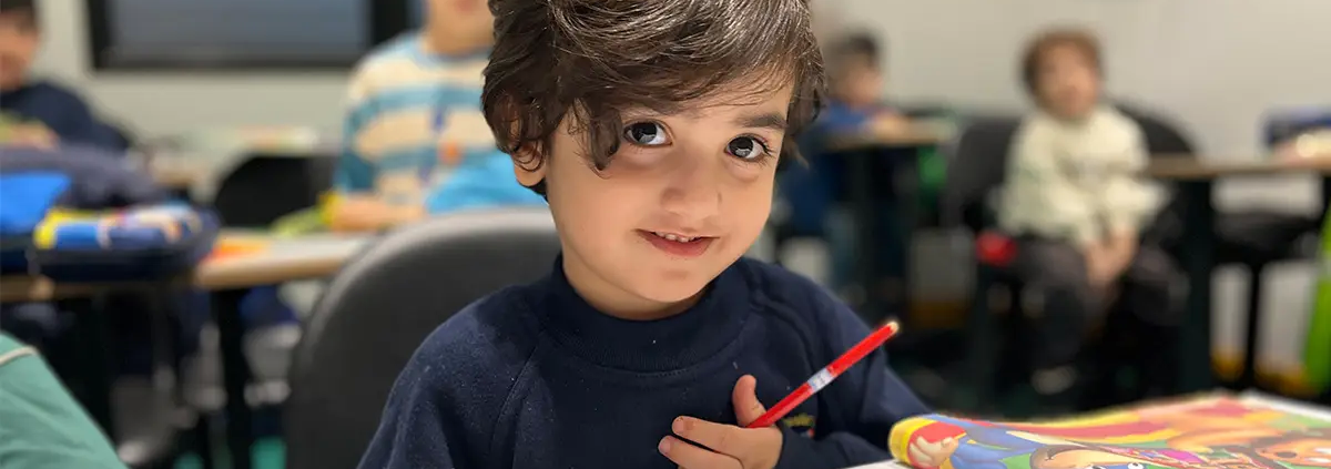 زبان آموز خردسال مرکز زبان دیپلما شعبه نوجوان